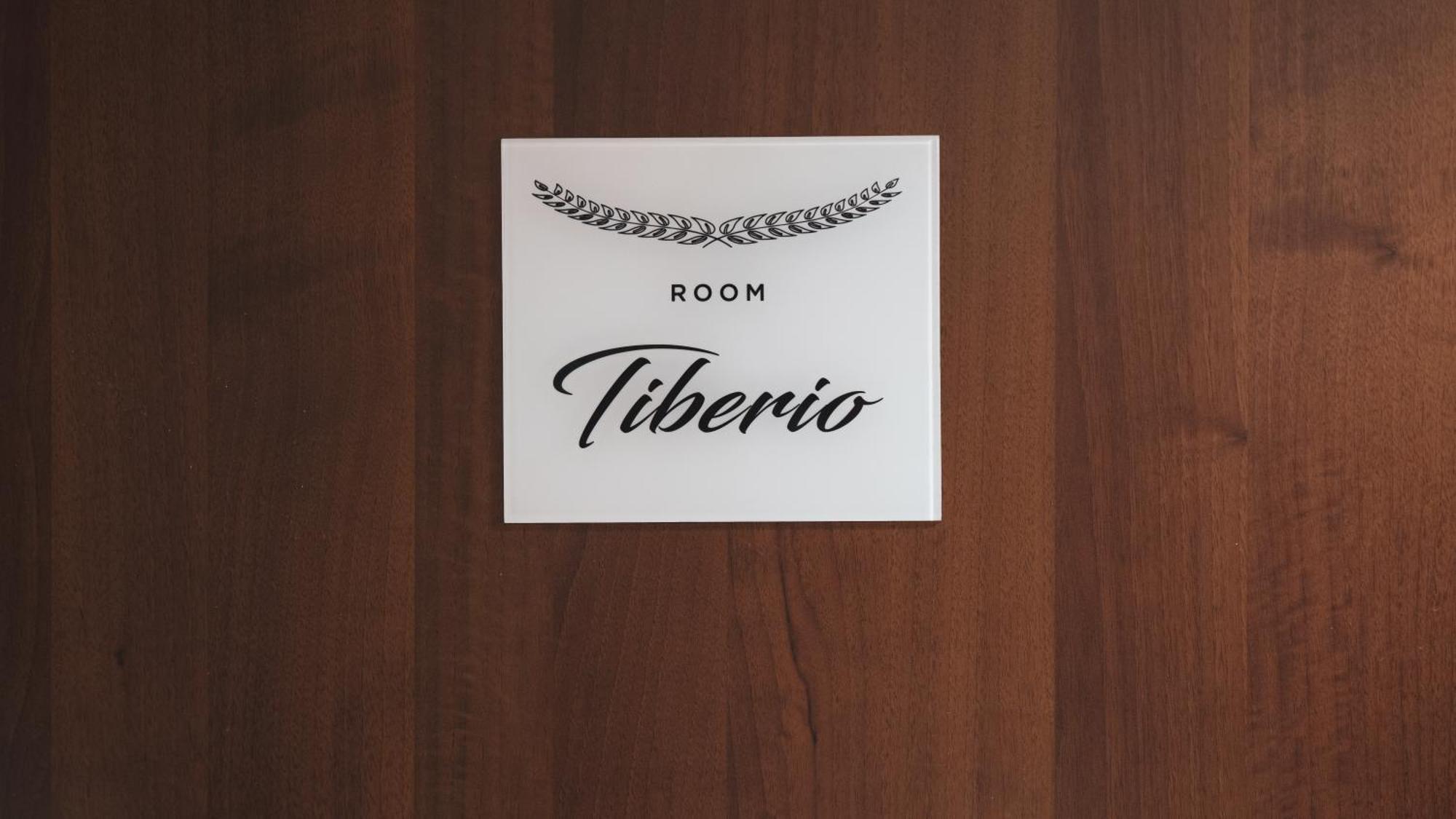 Отель Tiberim Exclusive Рим Экстерьер фото